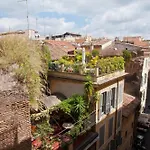 Le Clarisse Guesthouse